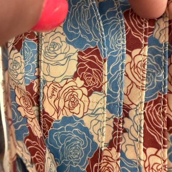 Hobo Womens Clutch Purse Wallet Magenta Leather Magnetic Bifold - Picture 5 of 13